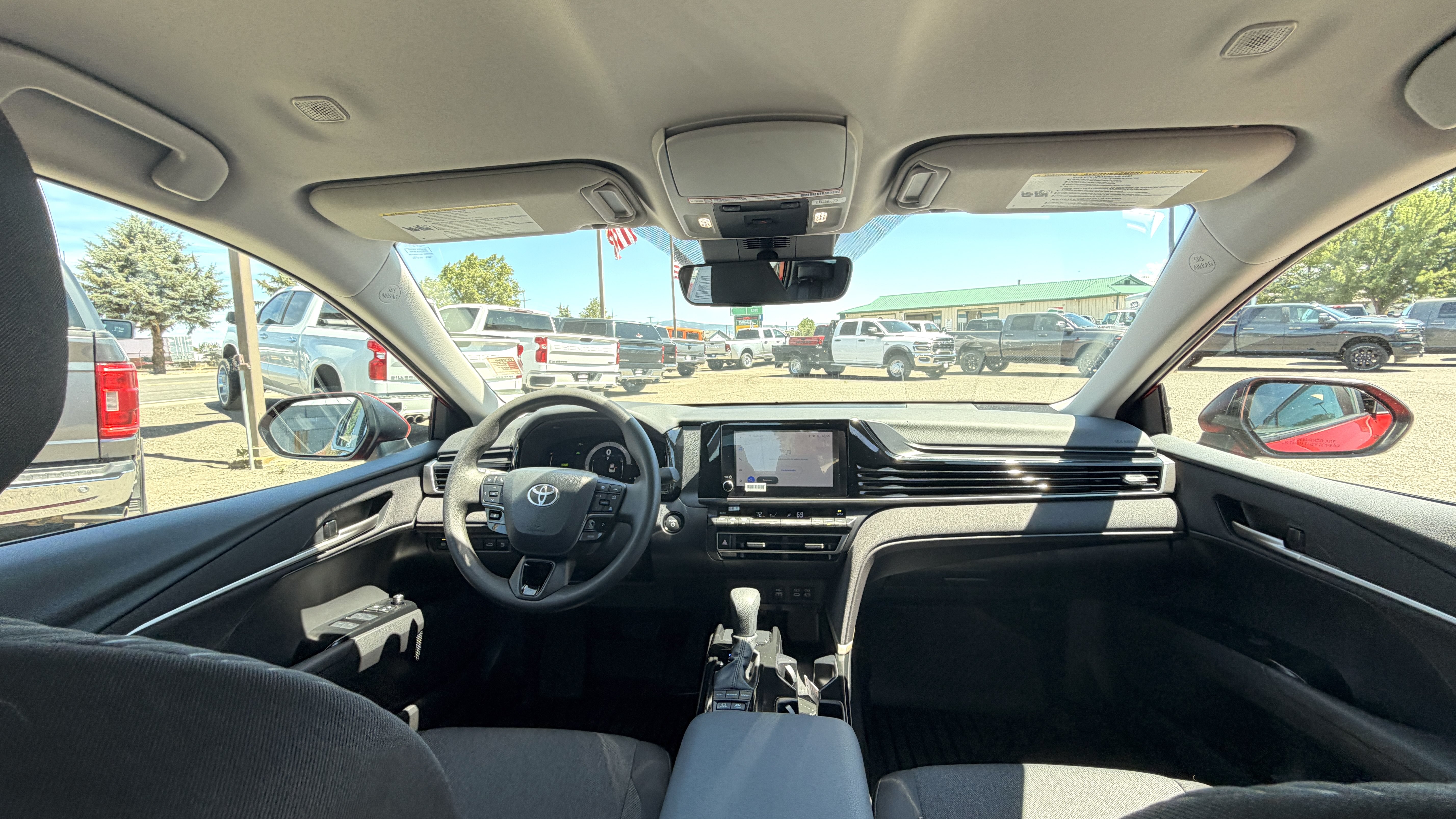 Used 2025 Toyota Camry LE w/ Convenience Package FWD image 13