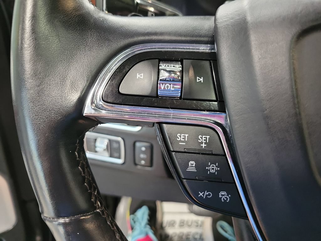 Used 2024 Lincoln Navigator L Reserve AWD/4WD image 39