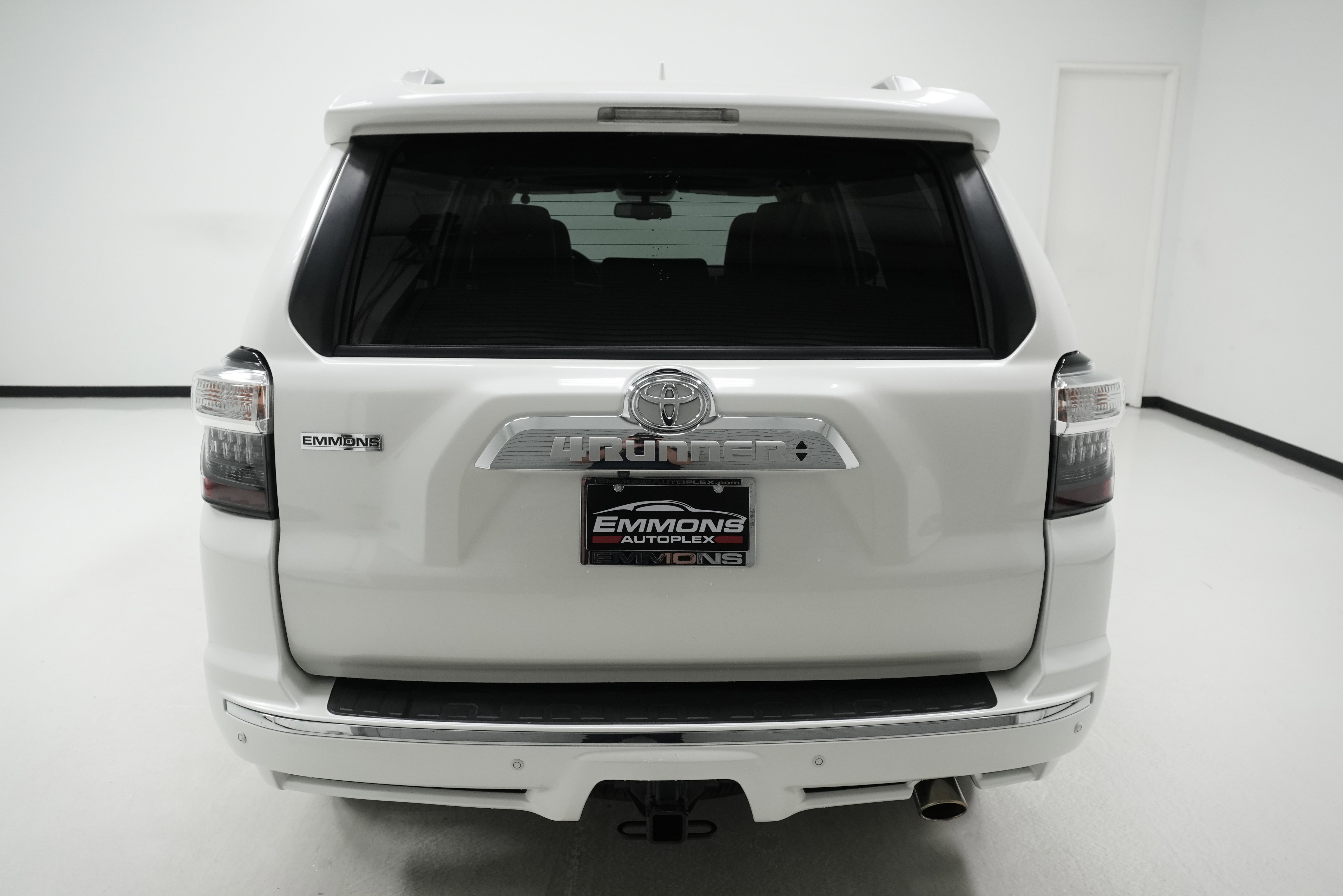 Used 2019 Toyota 4Runner Limited AWD/4WD image 5