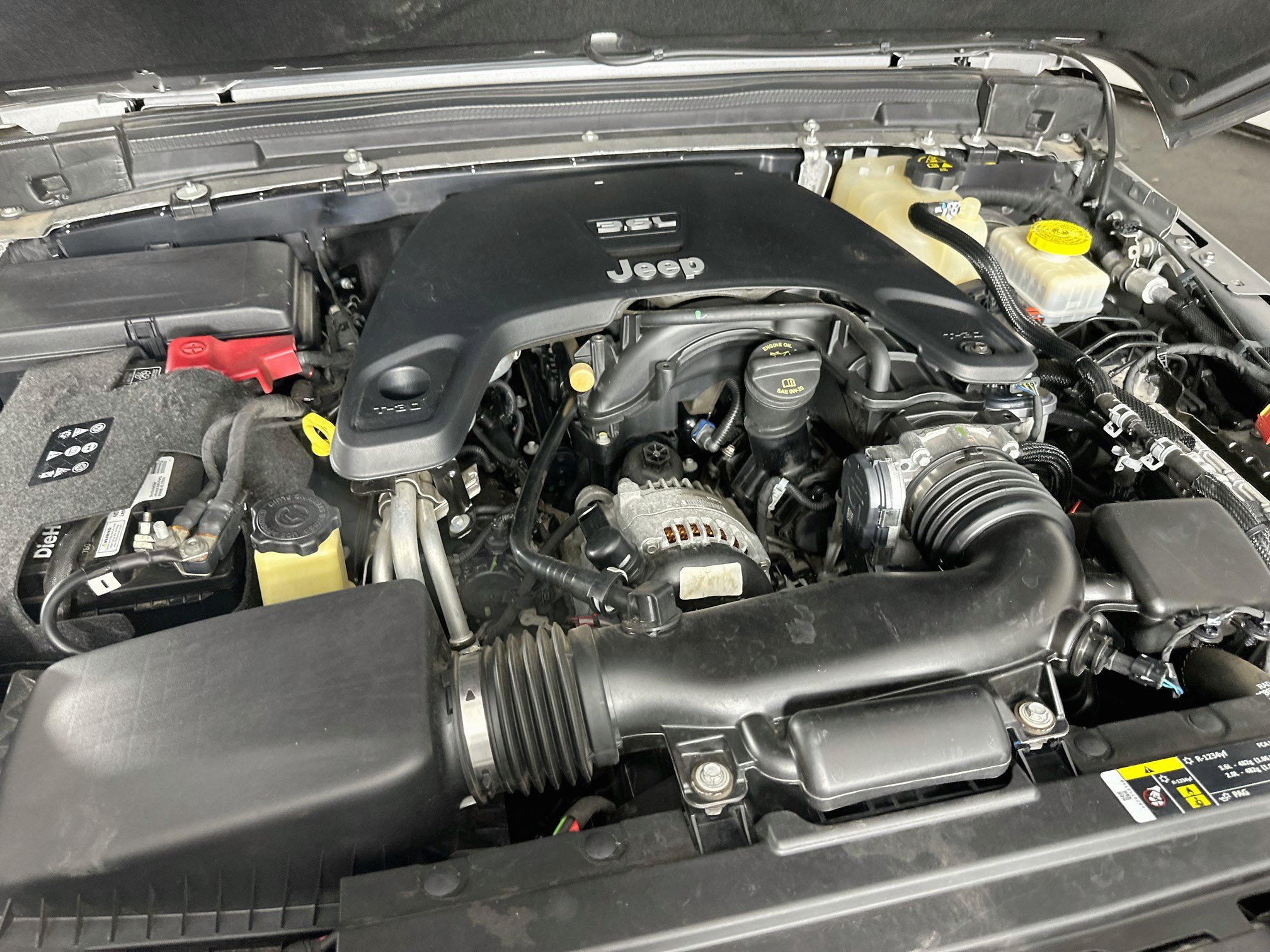 Used 2018 Jeep Wrangler Unlimited Sport S AWD/4WD image 31