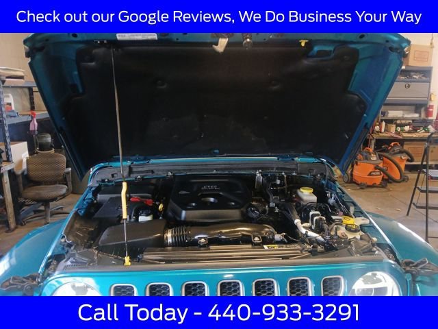 Used 2020 Jeep Wrangler Unlimited Sahara image 27