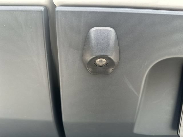 Used 2015 Ford Transit 150 XLT RWD image 39
