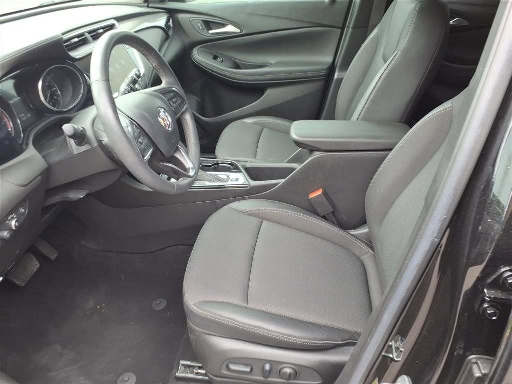 Used 2023 Buick Encore GX Select AWD/4WD image 10