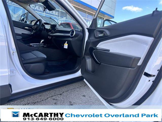 New 2026 Chevrolet Trax LT w/ LT Convenience Package image 7