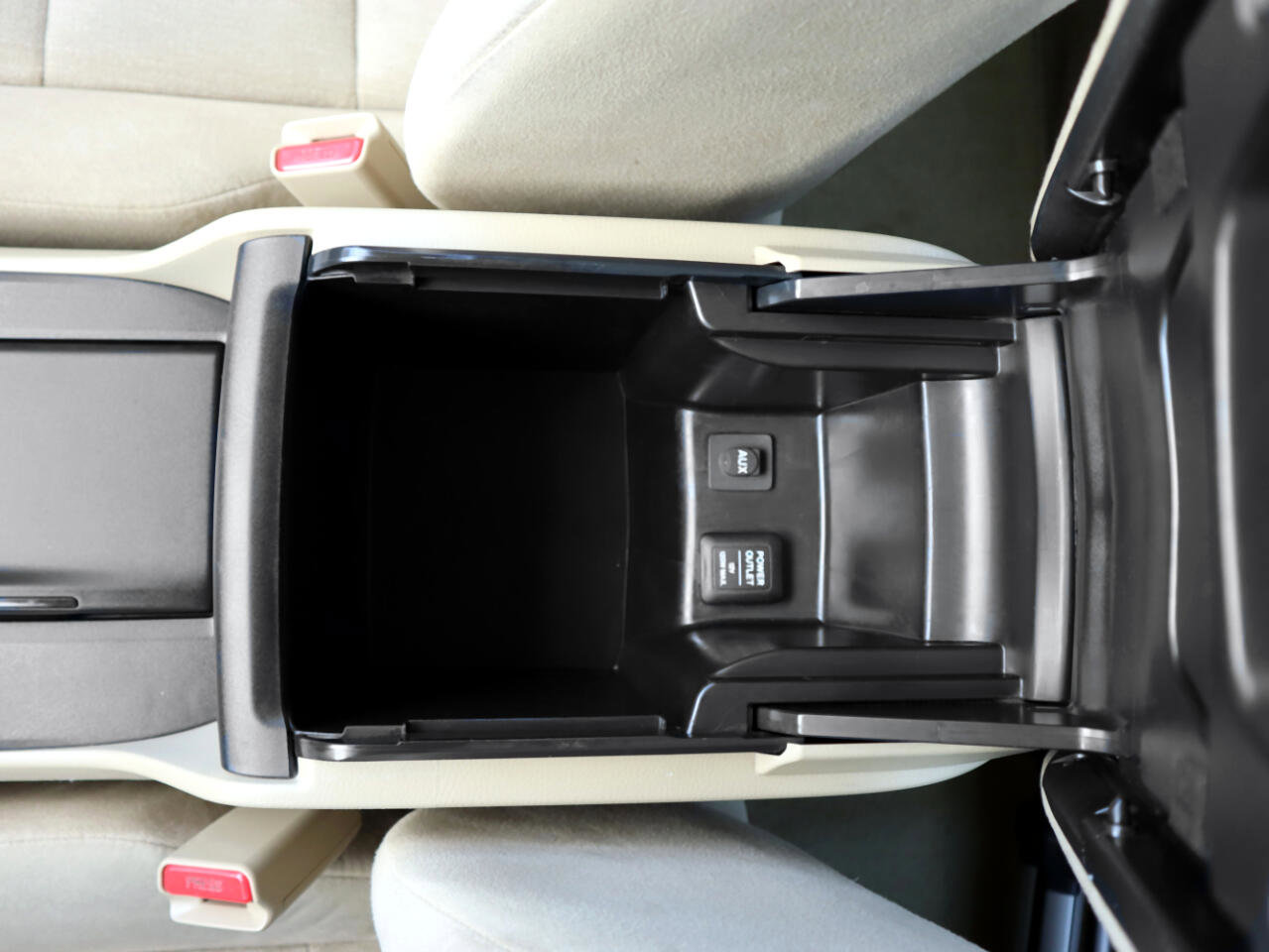 Used 2010 Honda Accord LX-P image 29