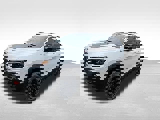 Used 2022 Jeep Cherokee Trailhawk w/ Sound & Nav Group image 3