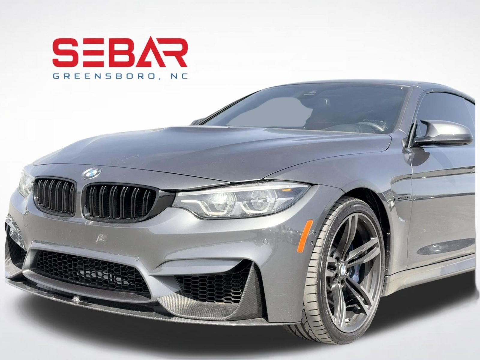 Used 2018 BMW M4 Convertible image 33
