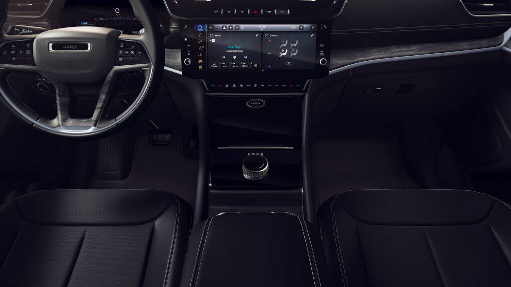 New 2026 Jeep Grand Cherokee L 2WD image 5