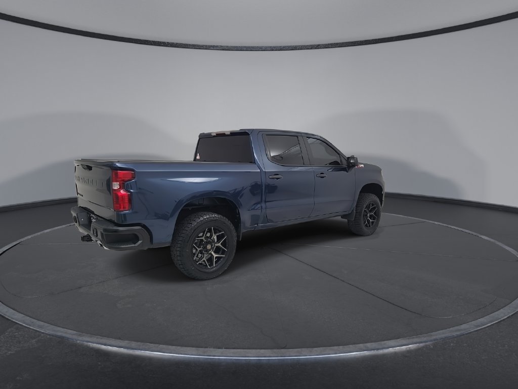 Used 2022 Chevrolet Silverado 1500 Custom Trail Boss AWD/4WD image 17