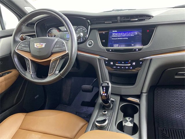 Used 2022 Cadillac XT5 Premium Luxury image 15