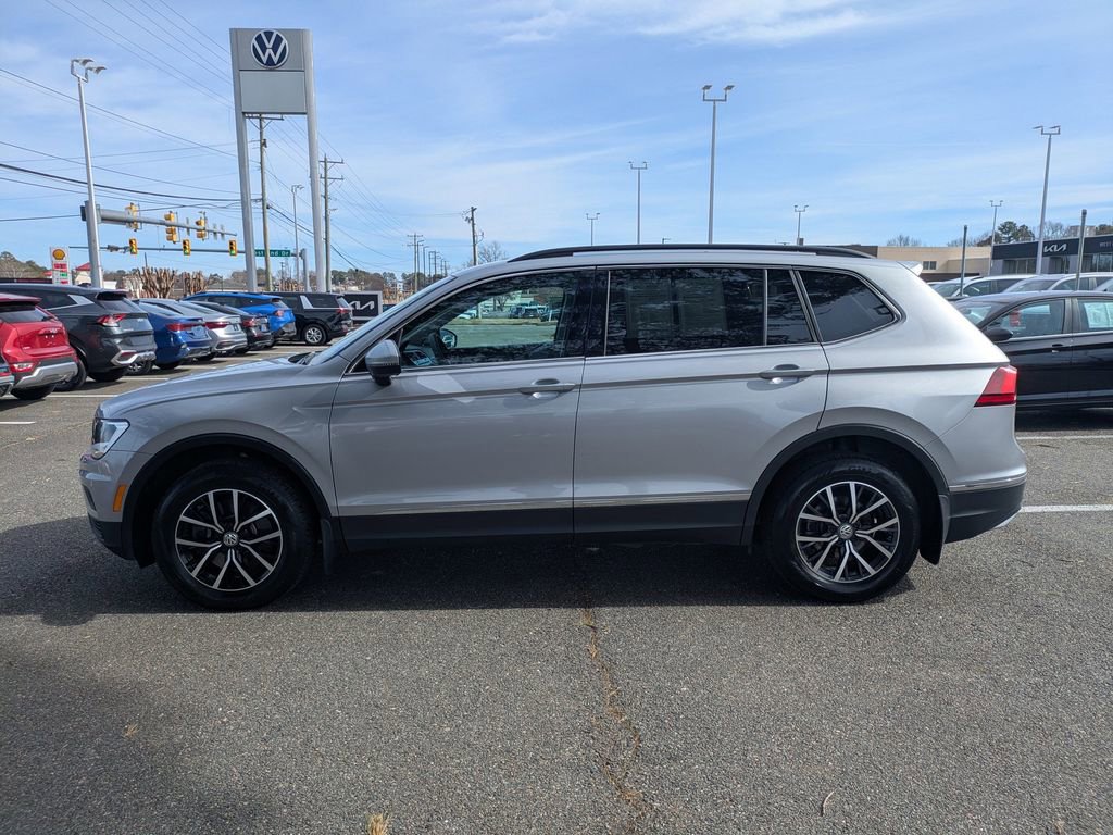 Certified 2021 Volkswagen Tiguan SE image 7