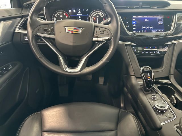 Certified 2024 Cadillac XT6 Premium Luxury image 11