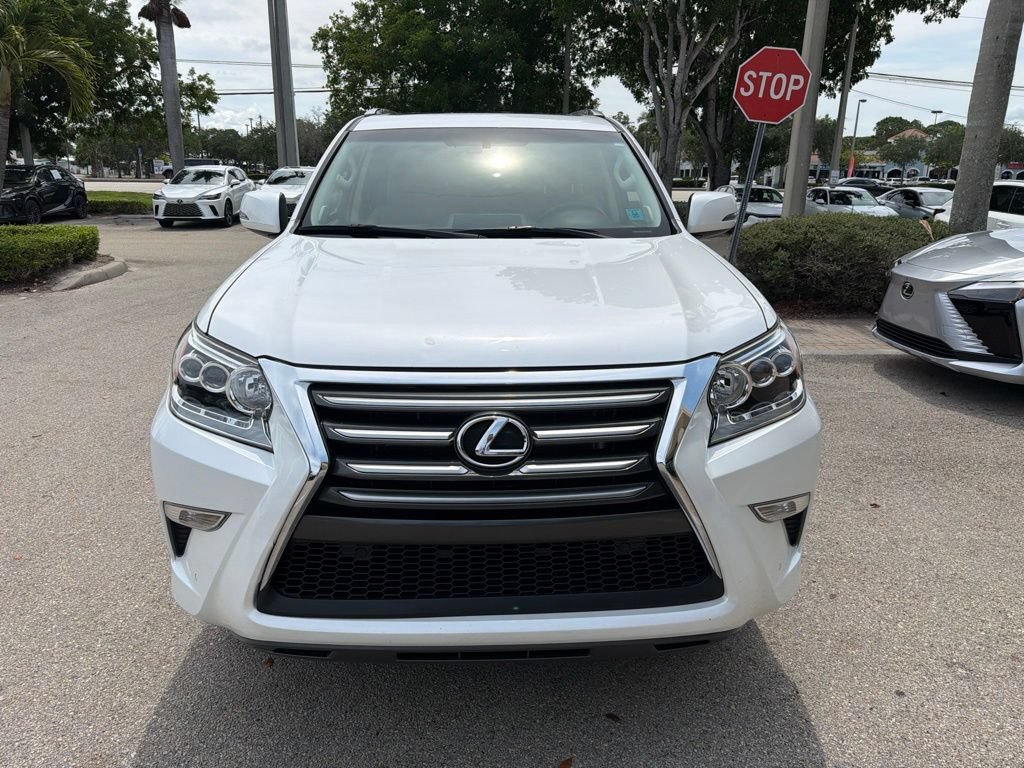 Used 2017 Lexus GX 460 w/ Navigation Package AWD/4WD image 2