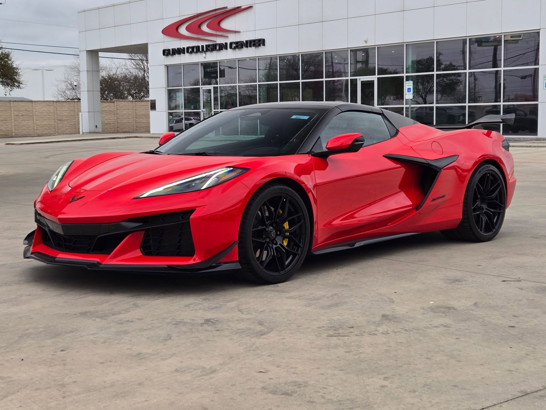 Used 2025 Chevrolet Corvette Z06 image 7