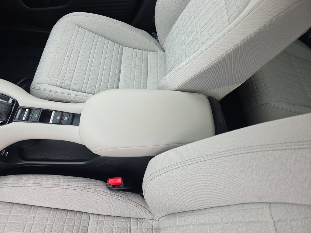 Used 2026 Honda HR-V LX image 23
