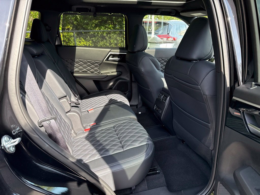 New 2026 Nissan Rogue Platinum AWD/4WD image 10