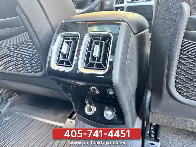 Used 2023 Kia Sorento SX AWD/4WD image 35