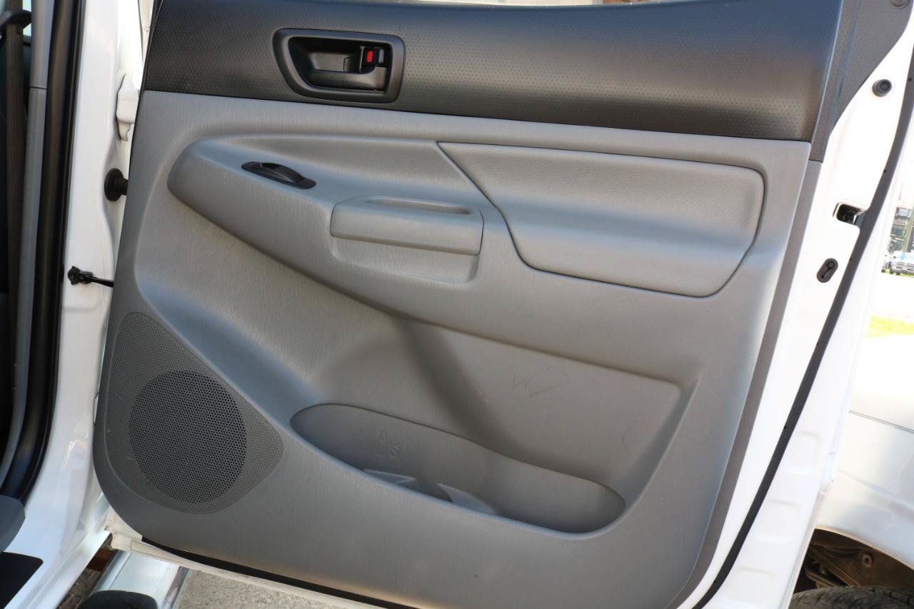 Used 2014 Toyota Tacoma 4x4 Double Cab w/ TRD Sport Package image 35