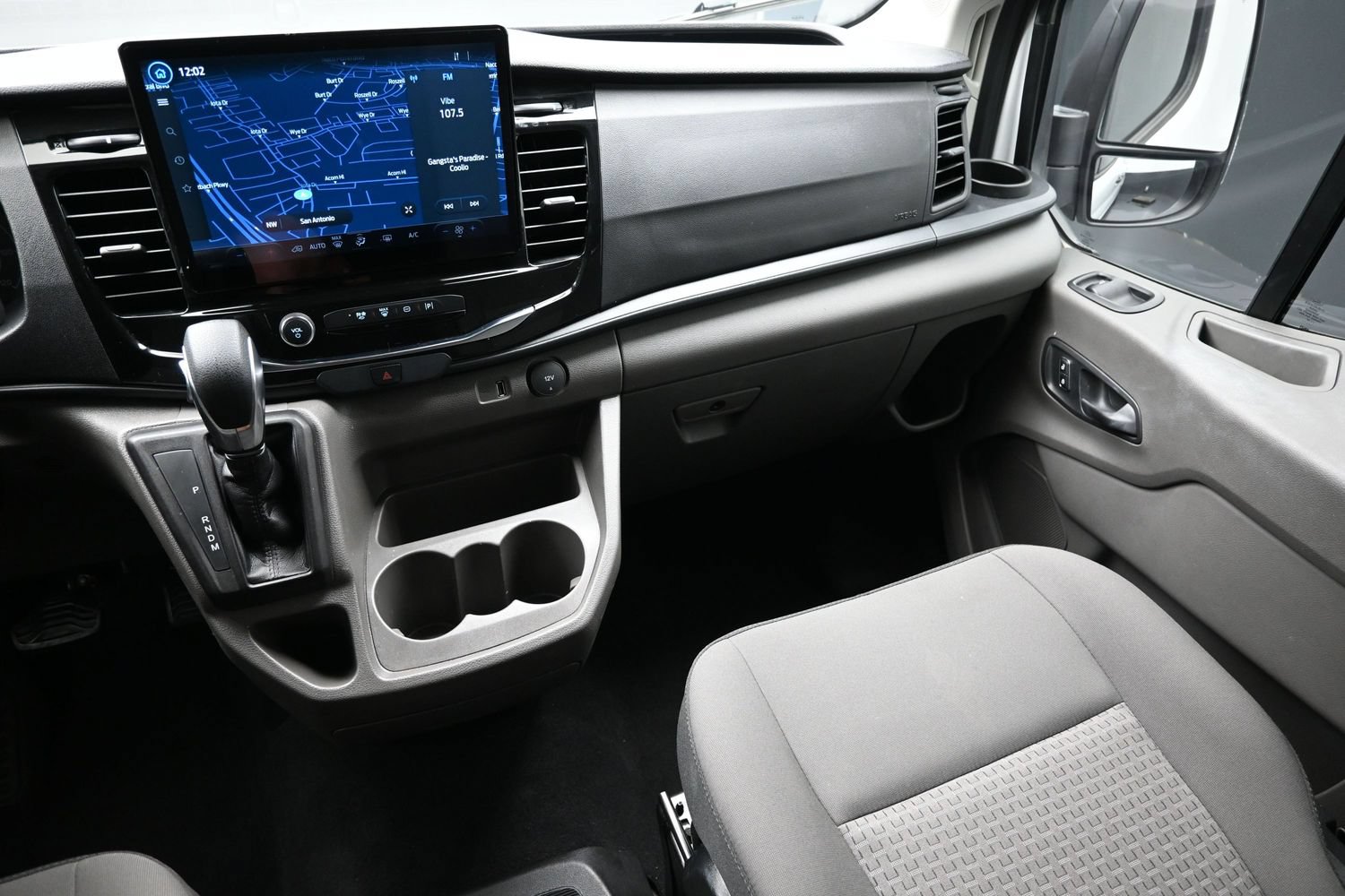 Used 2024 Ford Transit 350 XLT RWD image 37