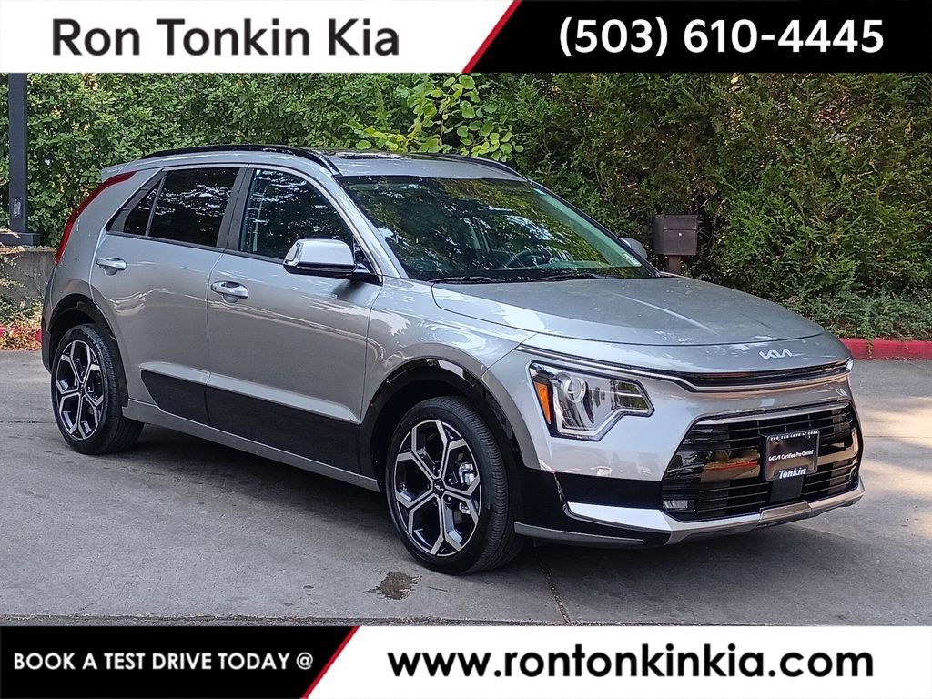 Certified 2025 Kia Niro EX Touring