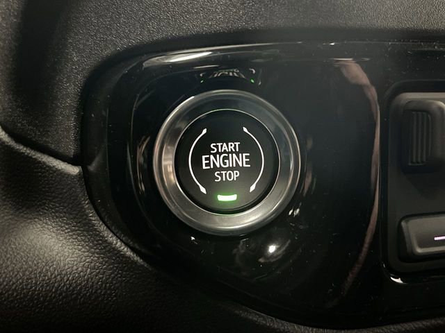 New 2026 GMC Sierra 1500 SLE image 17