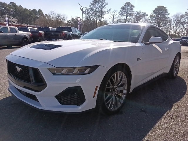 Used 2024 Ford Mustang GT Premium image 7
