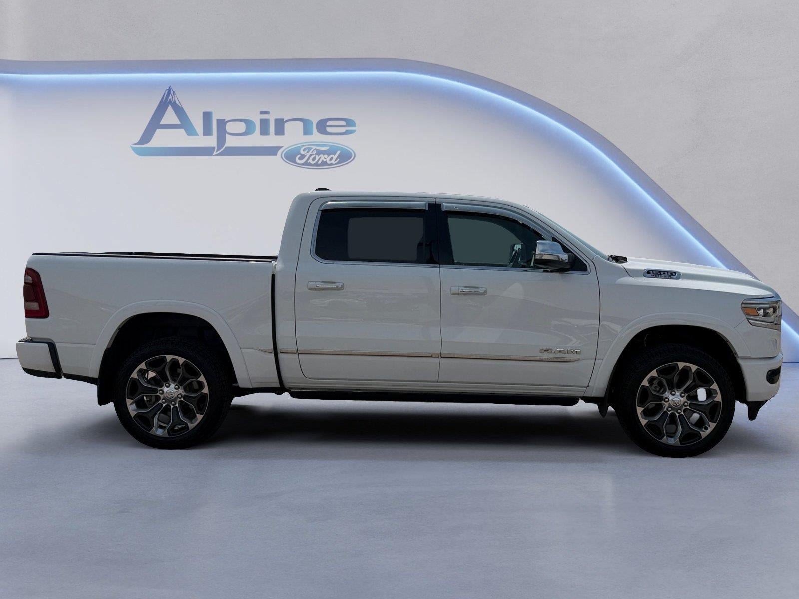 Used 2022 RAM 1500 Limited w/ Body-Colour Bumper Group AWD/4WD image 8