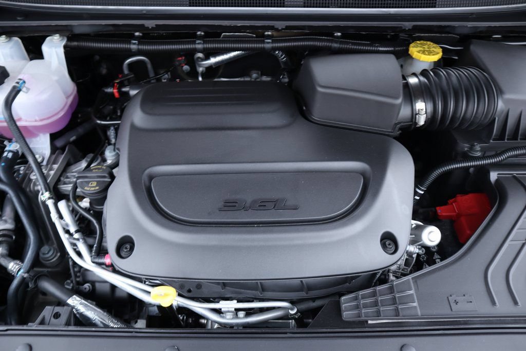 New 2026 Chrysler Pacifica Select FWD image 20