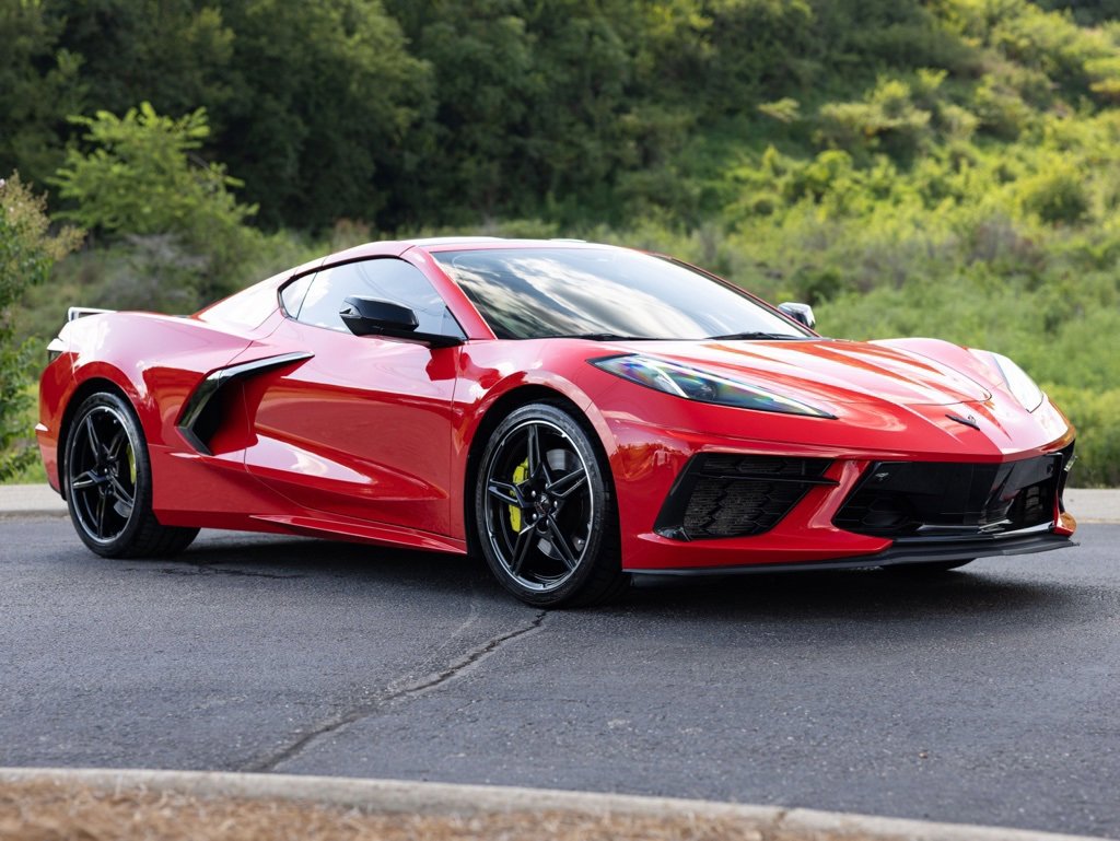 Used 2020 Chevrolet Corvette Stingray Premium Cpe w/ 3LT Preferred Equipment Group image 11