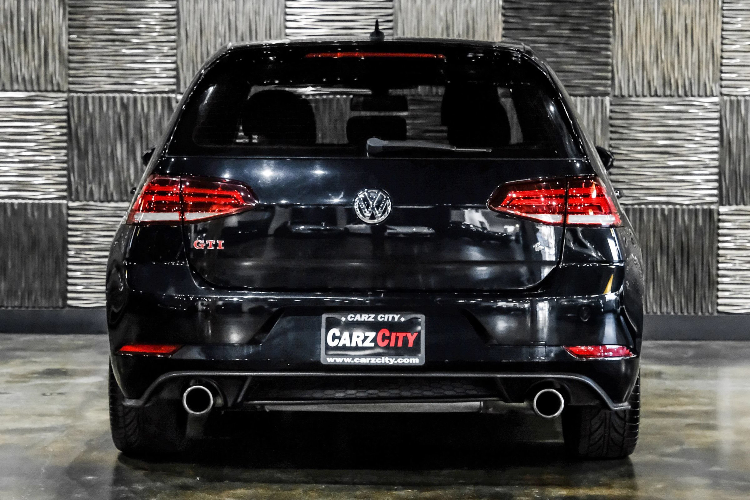 Used 2019 Volkswagen GTI Rabbit Edition FWD image 8