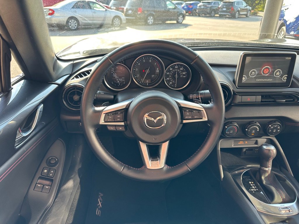 Used 2016 MAZDA MX-5 Miata Club RWD image 14