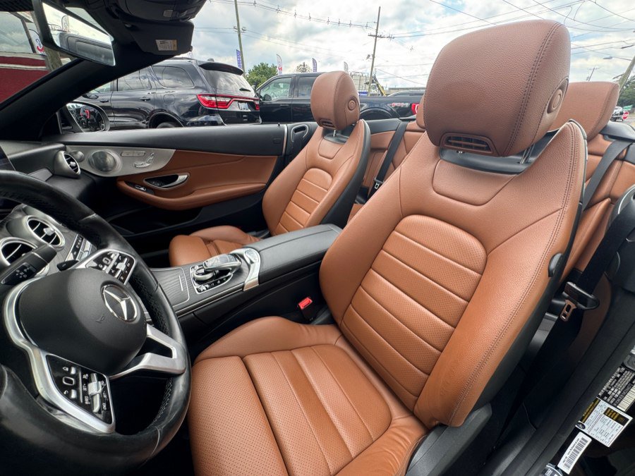 Used 2021 Mercedes-Benz C 300 4MATIC Cabriolet image 36