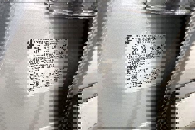 Certified 2025 Buick Envision Sport Touring AWD/4WD image 32