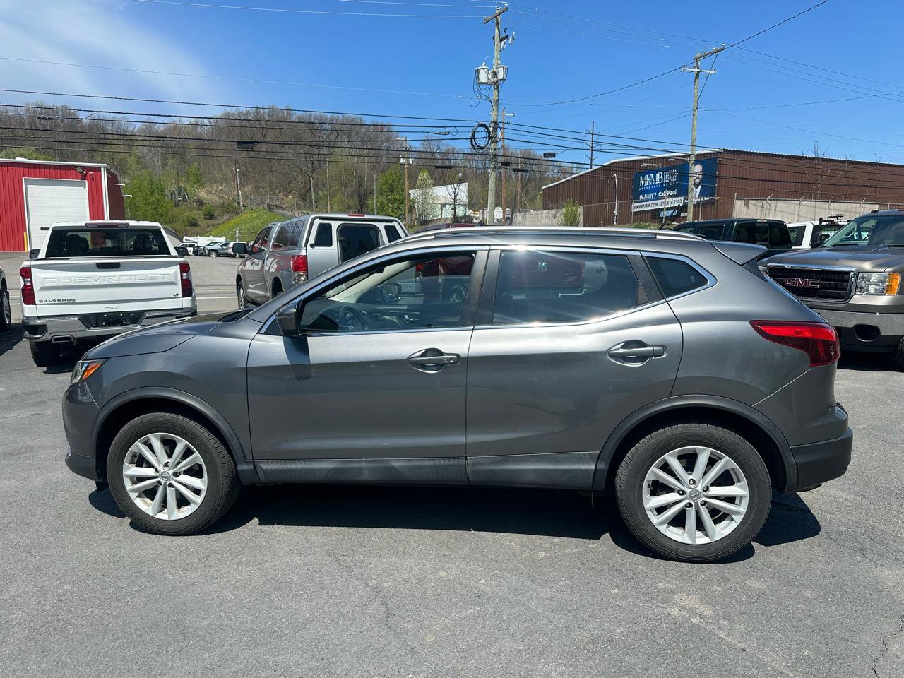 Used 2017 Nissan Rogue Sport SV w/ SV Premium Package AWD/4WD image 8
