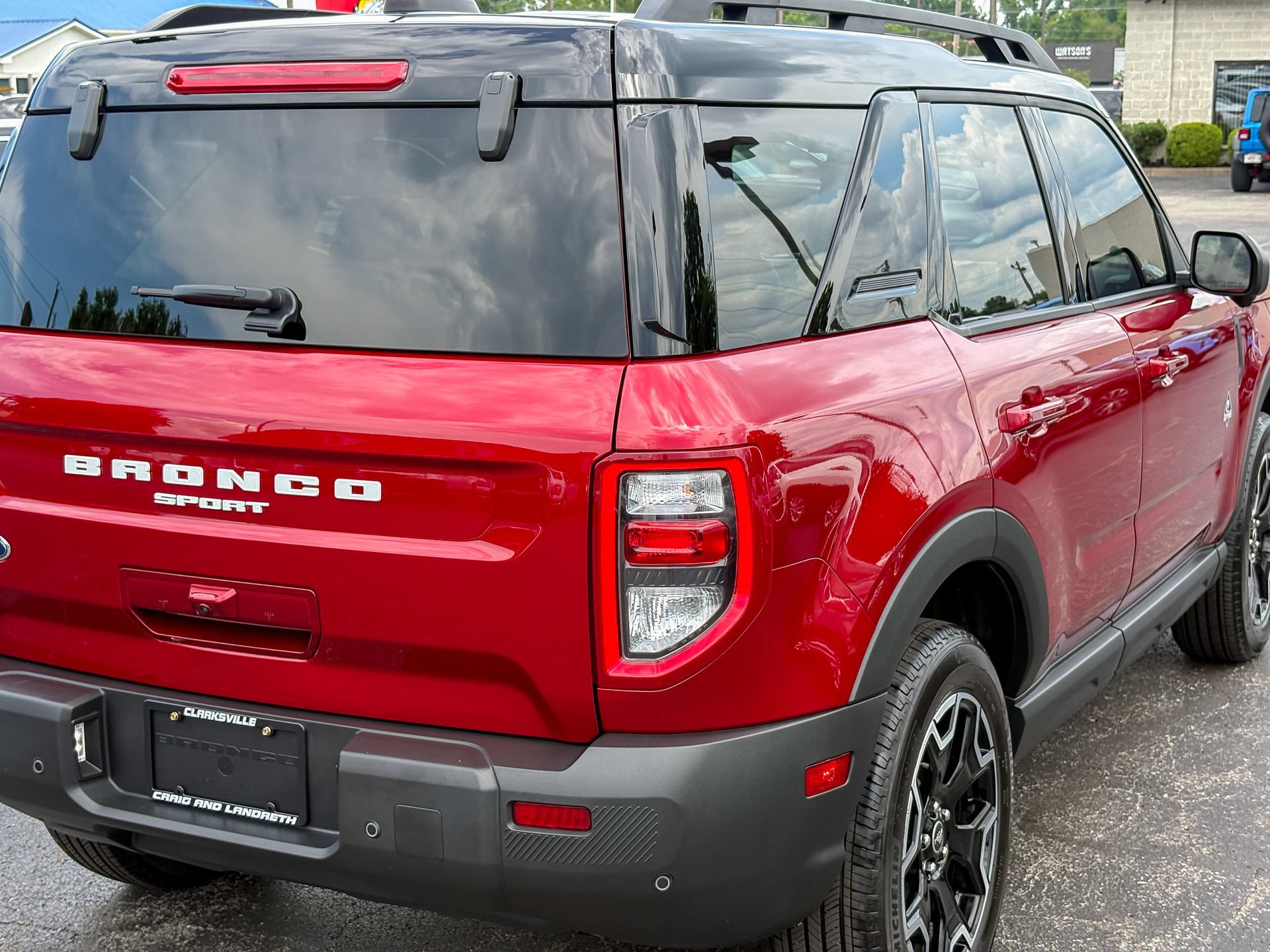 Used 2025 Ford Bronco Sport Outer Banks w/ Outer Banks Tech Package+ AWD/4WD image 17