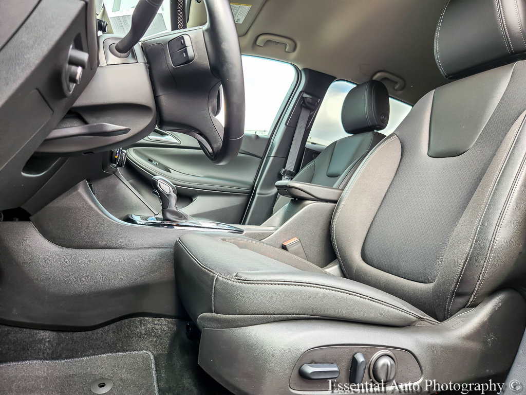 Certified 2026 Buick Encore GX Preferred w/ Comfort Package AWD/4WD image 7