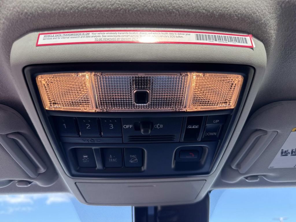 Used 2024 Toyota 4Runner Limited AWD/4WD image 51