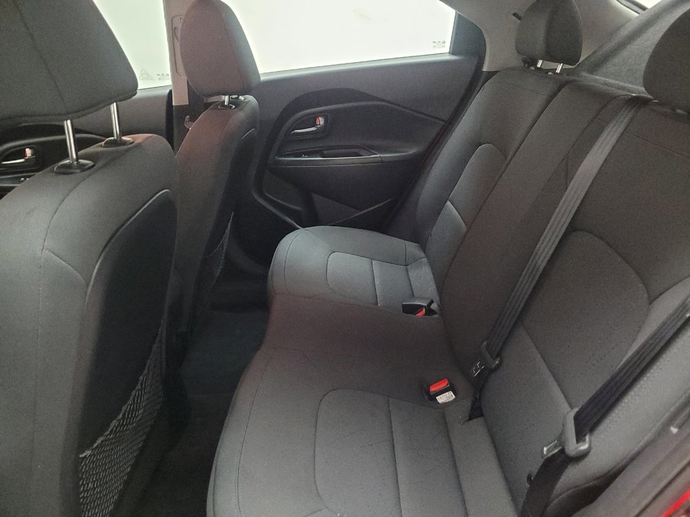 Used 2012 Kia Rio SX image 18