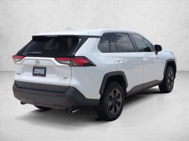 Used 2023 Toyota RAV4 LE FWD image 5