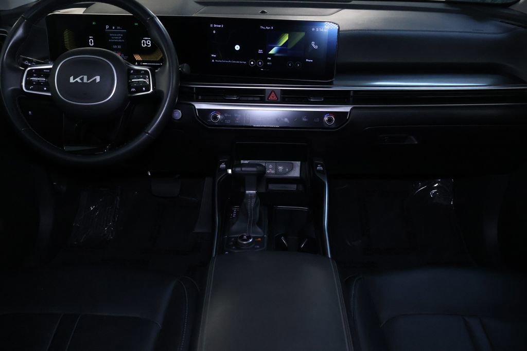 Used 2024 Kia Sorento S image 16