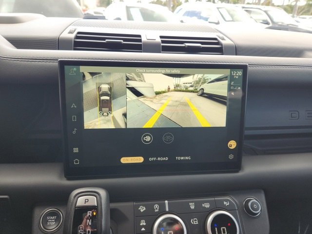 Used 2023 Land Rover Defender 110 X image 4