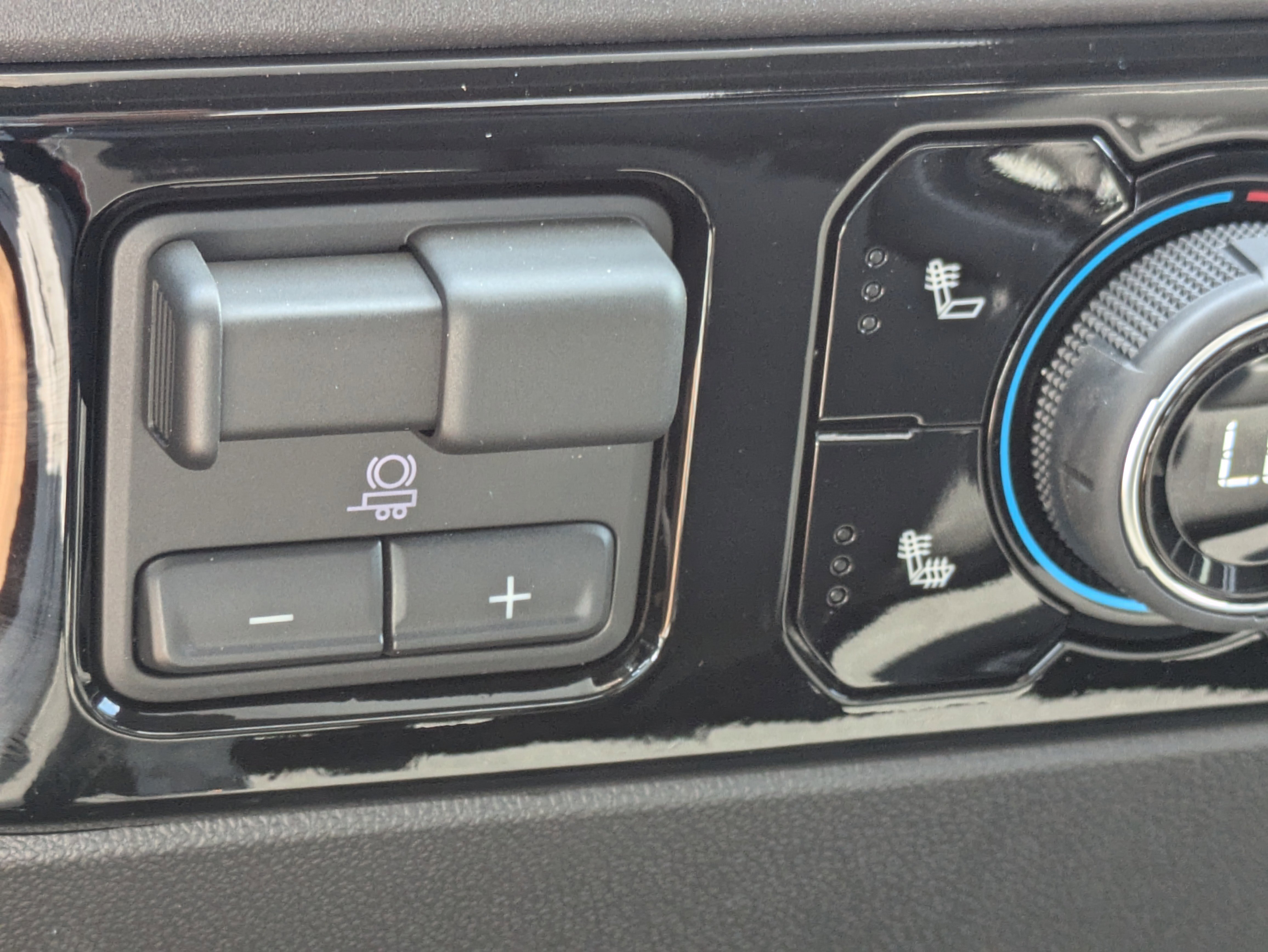 New 2026 Chevrolet Silverado 1500 LT image 25