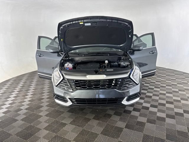 Used 2023 Kia Sportage LX FWD image 15