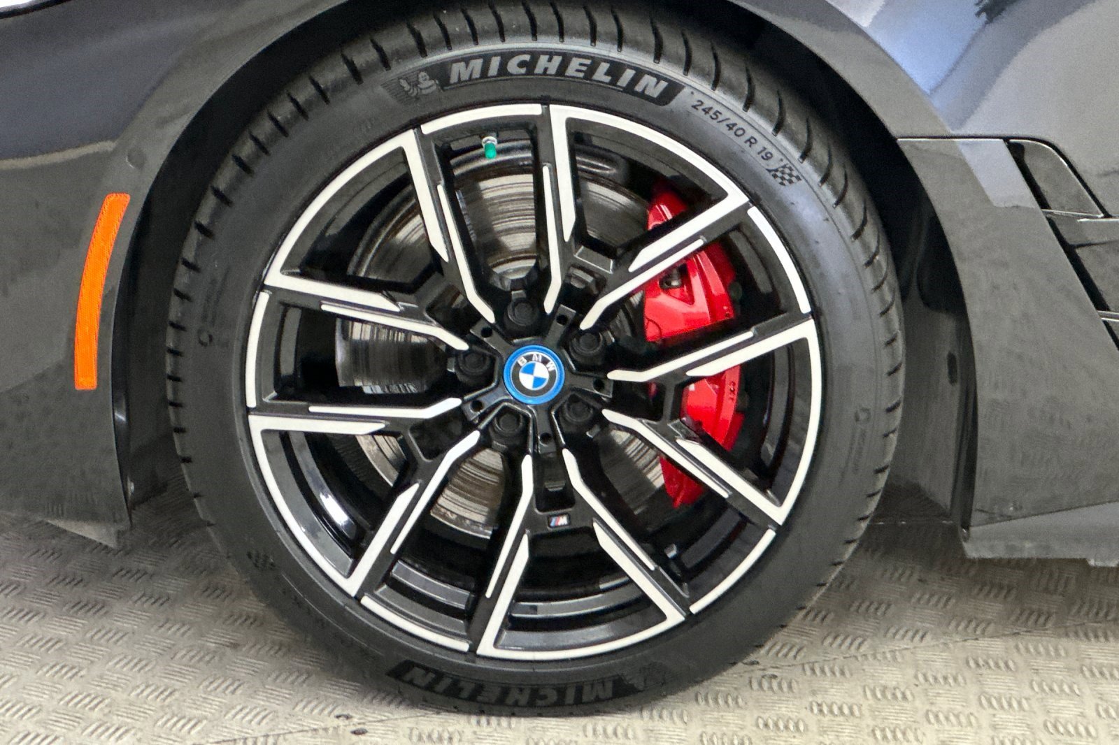 Certified 2024 BMW i4 eDrive40 w/ M Sport Package image 11