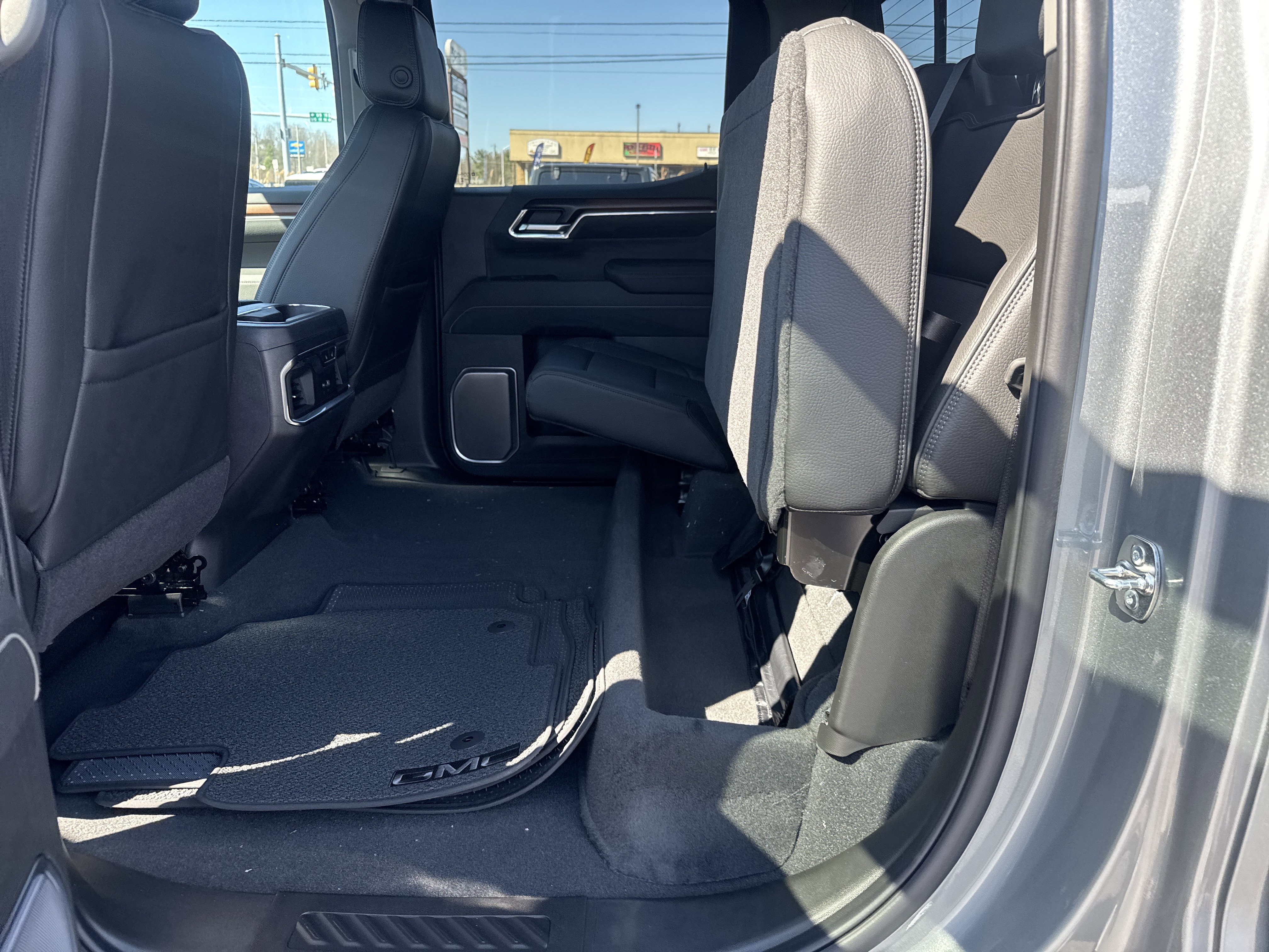 New 2026 GMC Sierra 1500 Denali w/ Denali Reserve Package image 13