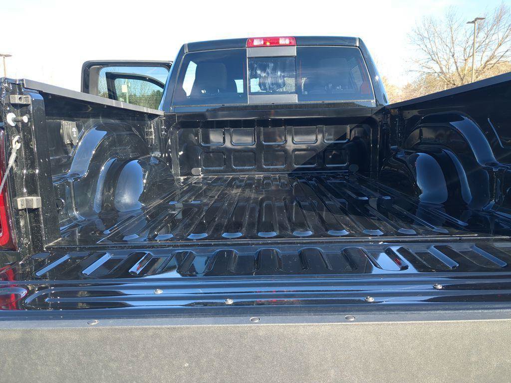 New 2026 RAM 3500 Tradesman AWD/4WD image 9