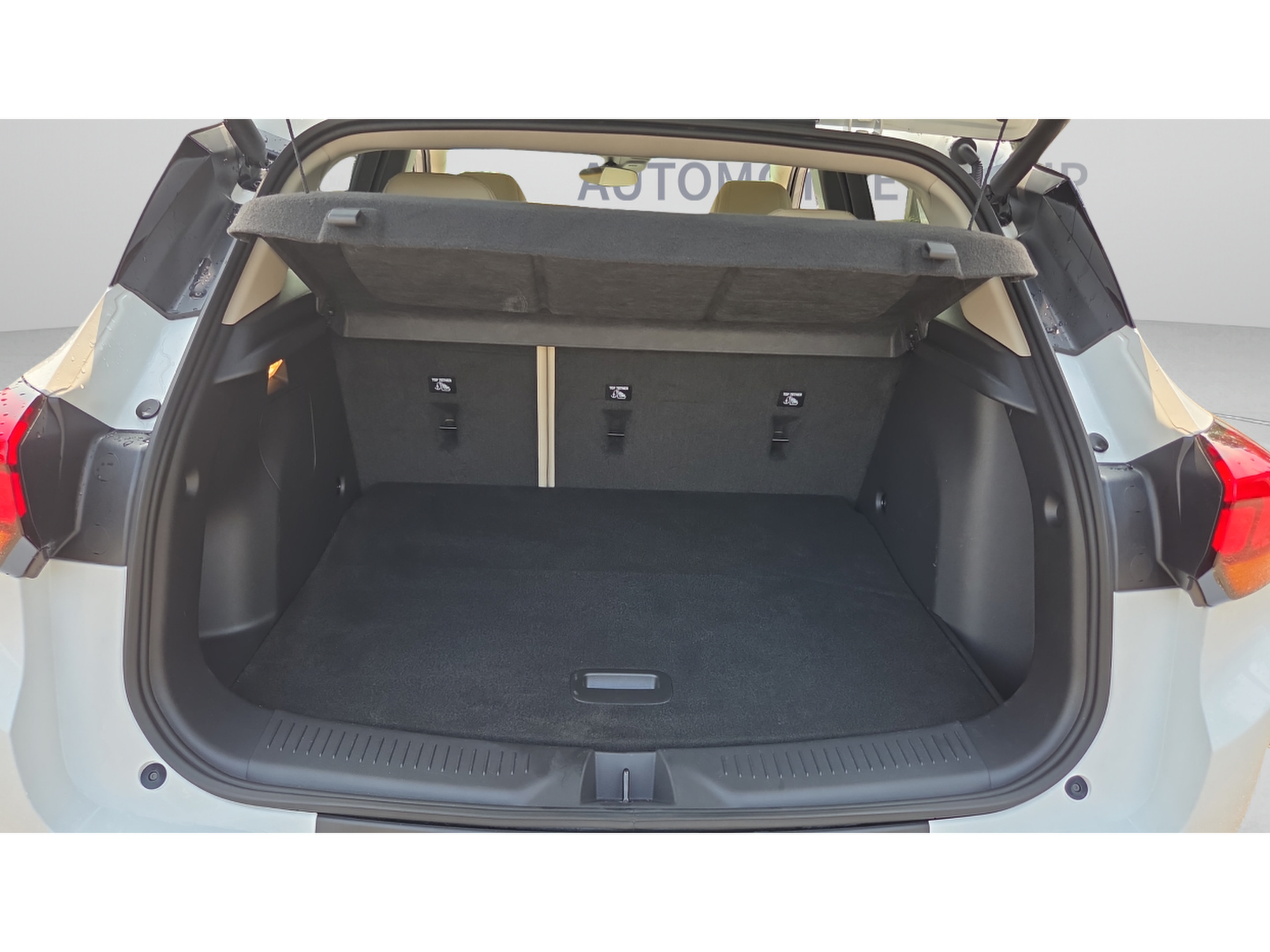 Certified 2024 Buick Encore GX Preferred FWD image 13