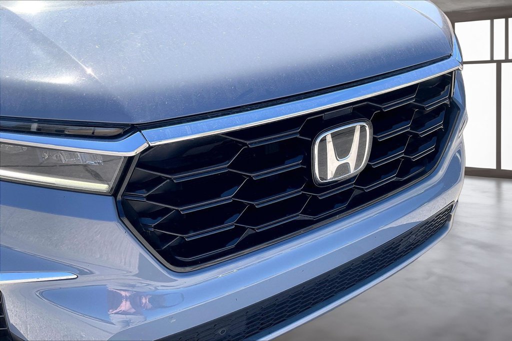 Used 2025 Honda Pilot Touring image 32