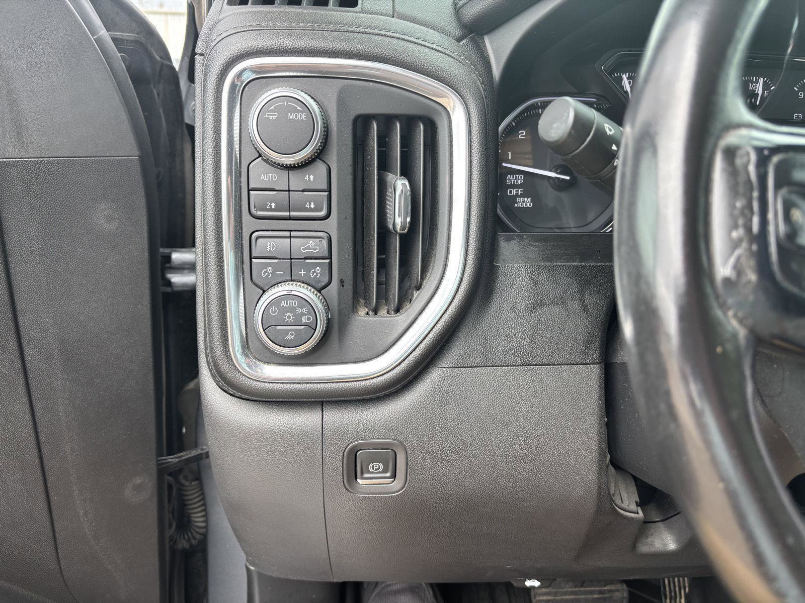 Used 2020 GMC Sierra 1500 SLT w/ SLT Premium Package AWD/4WD image 16