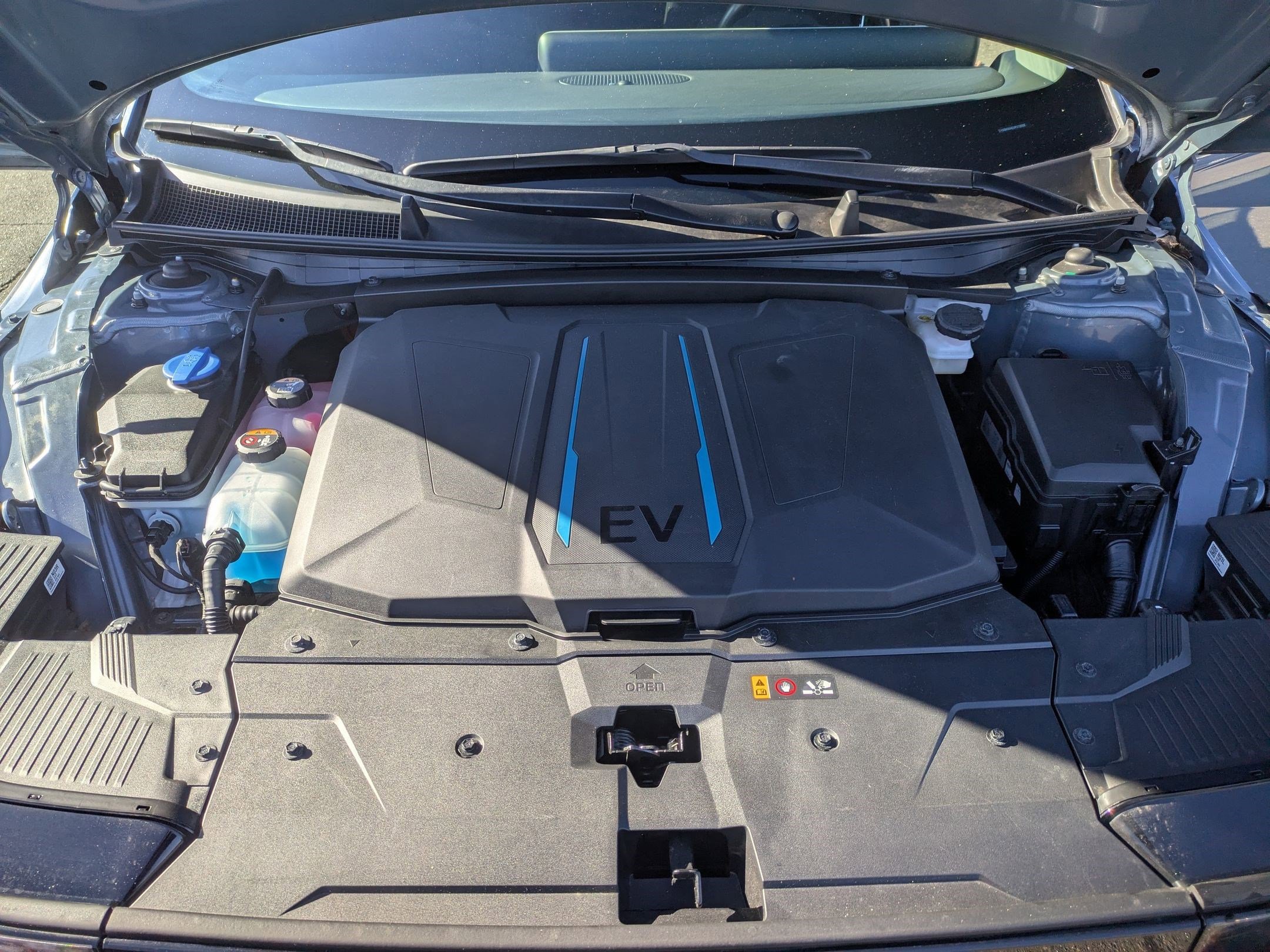 Used 2023 Hyundai Ioniq 5 SE image 24